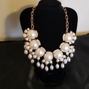 White necklace